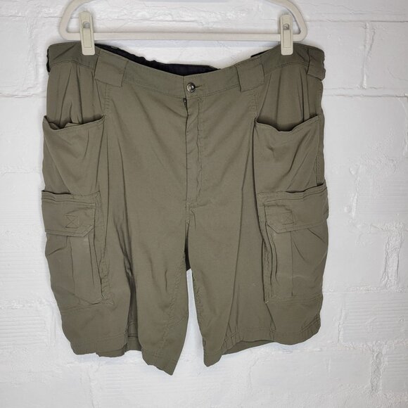Duluth Trading Co Other - Duluth Trading Co Men's Size 2XL Cargo Shorts Green